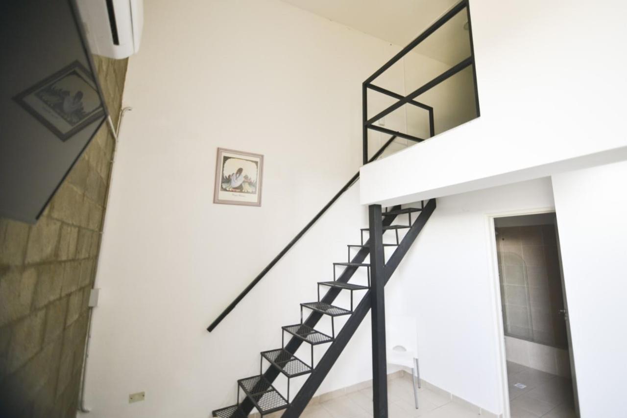 Las Maras Suites Viedma Extérieur photo